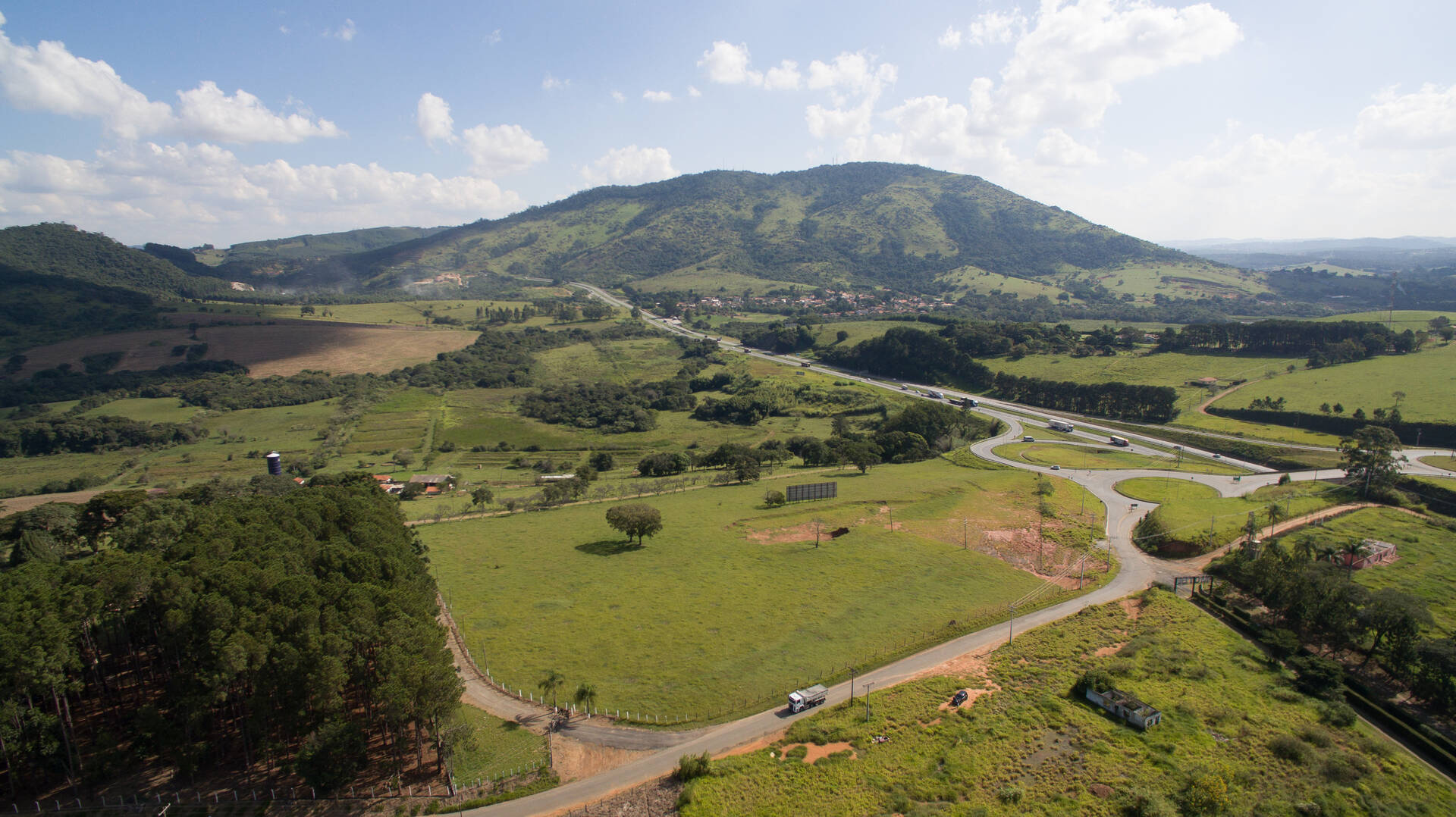 Terreno à venda, 45000m² - Foto 2