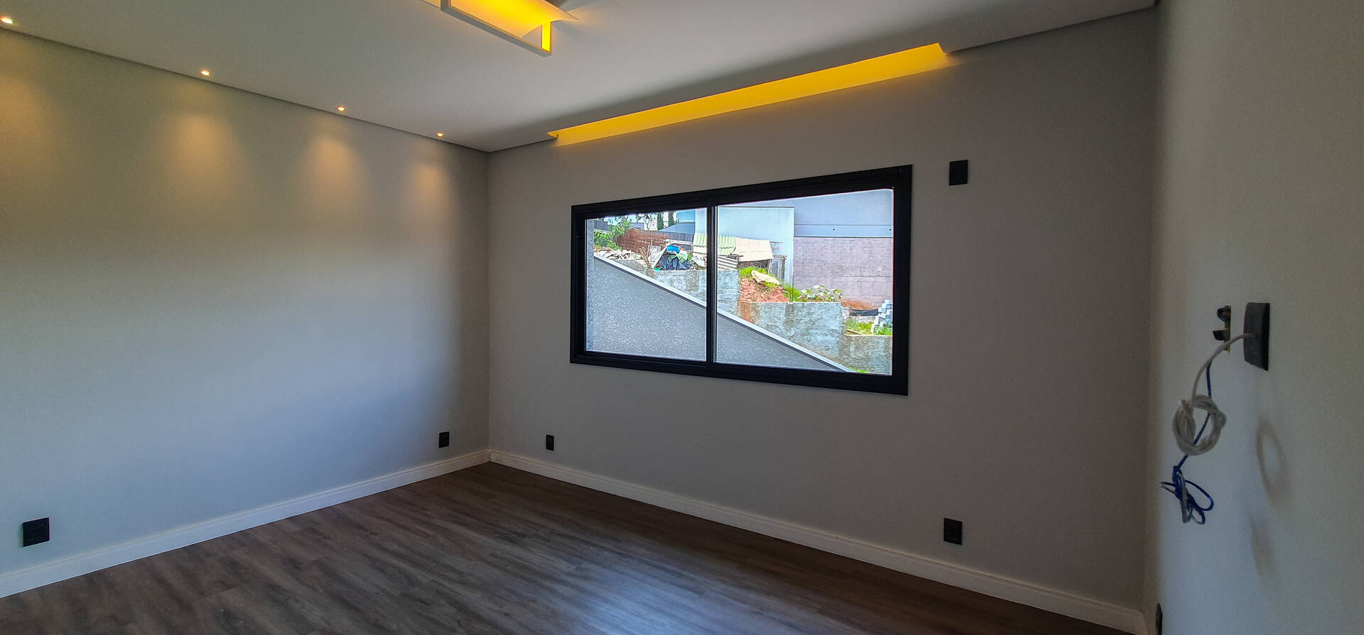 Casa à venda e aluguel com 4 quartos, 400m² - Foto 11