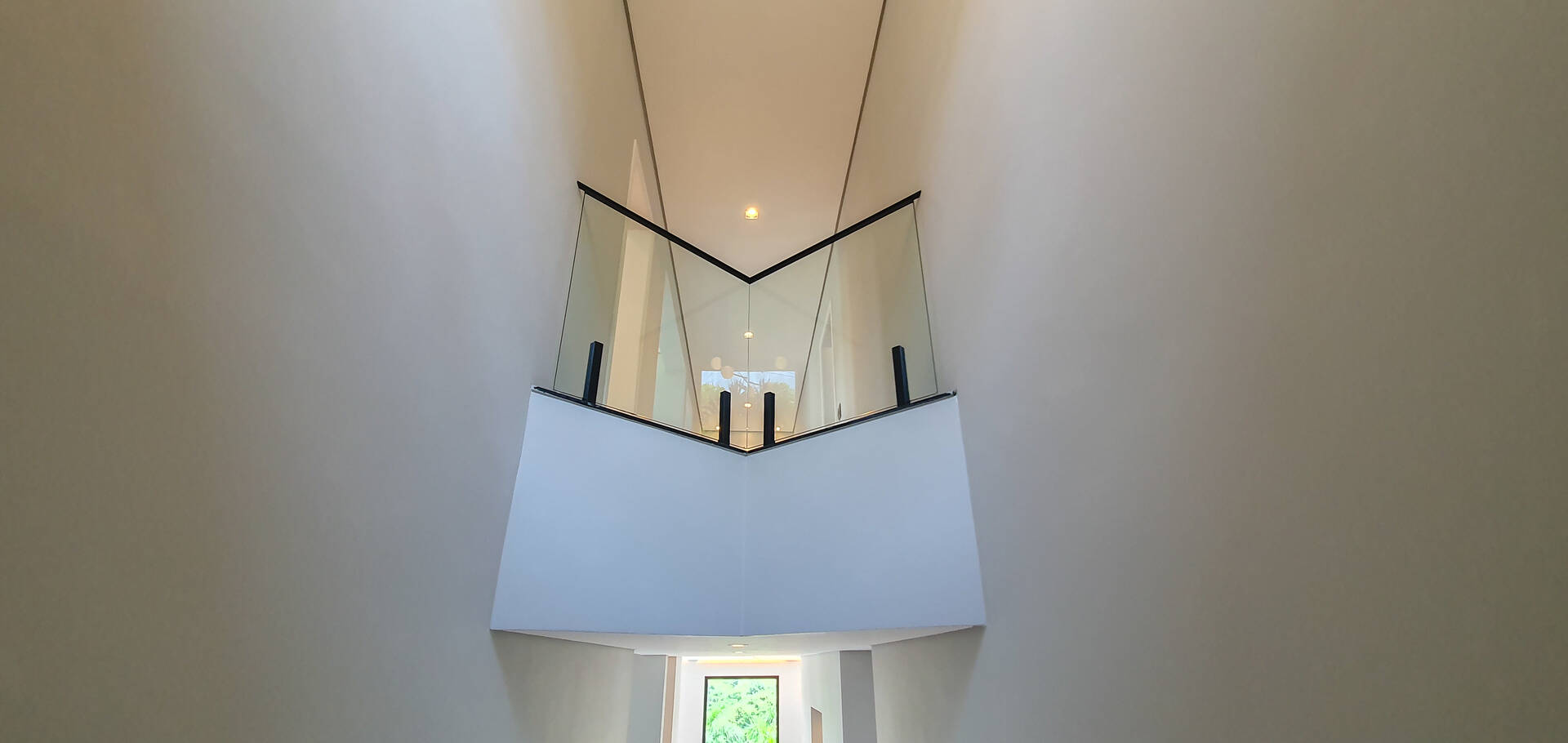 Casa à venda e aluguel com 4 quartos, 400m² - Foto 14