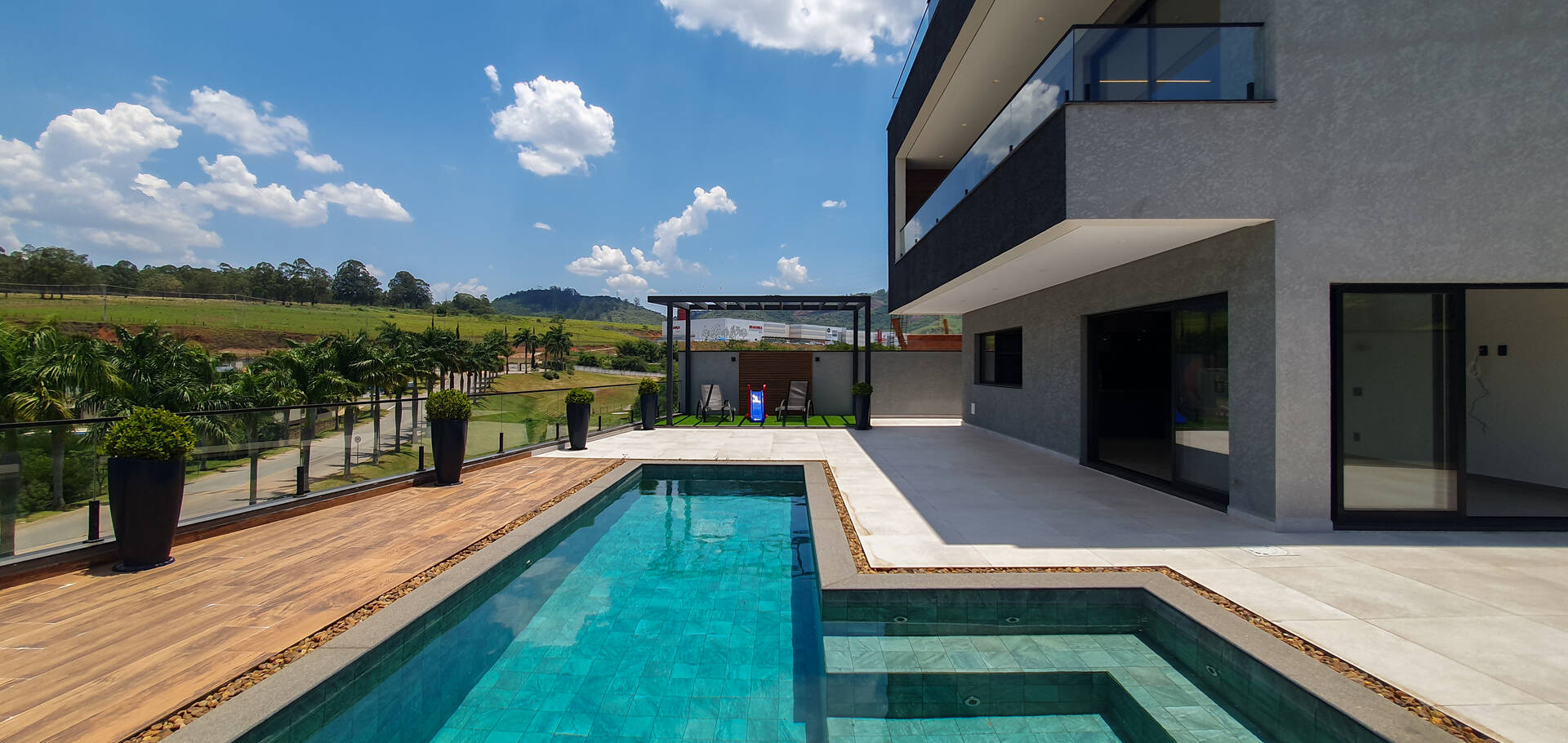 Casa à venda e aluguel com 4 quartos, 400m² - Foto 37