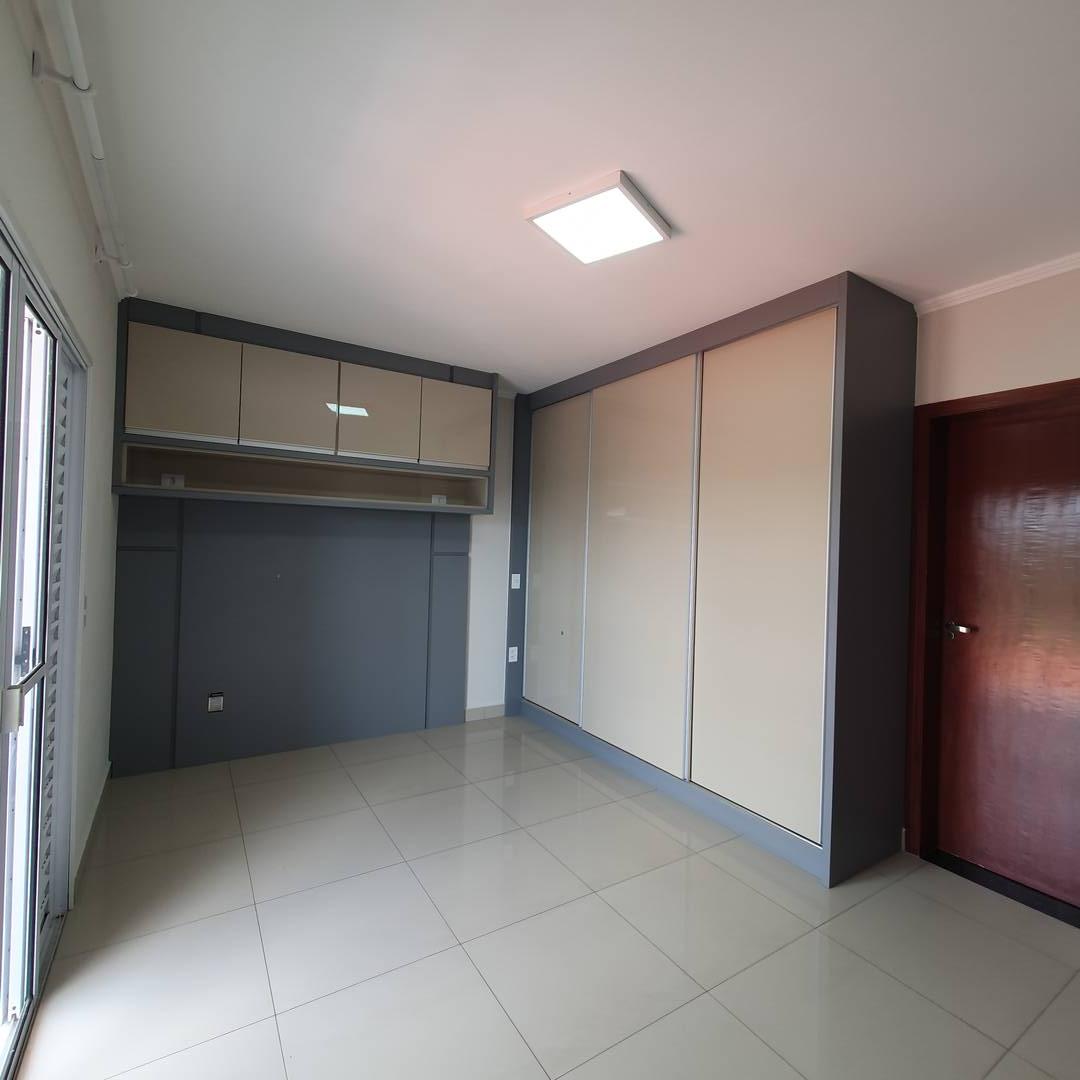 Casa à venda com 2 quartos, 125m² - Foto 14