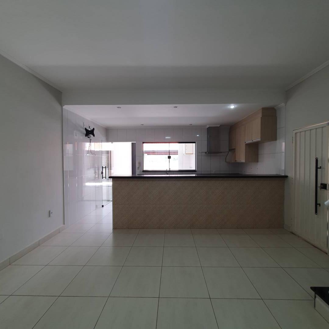 Casa à venda com 2 quartos, 125m² - Foto 19