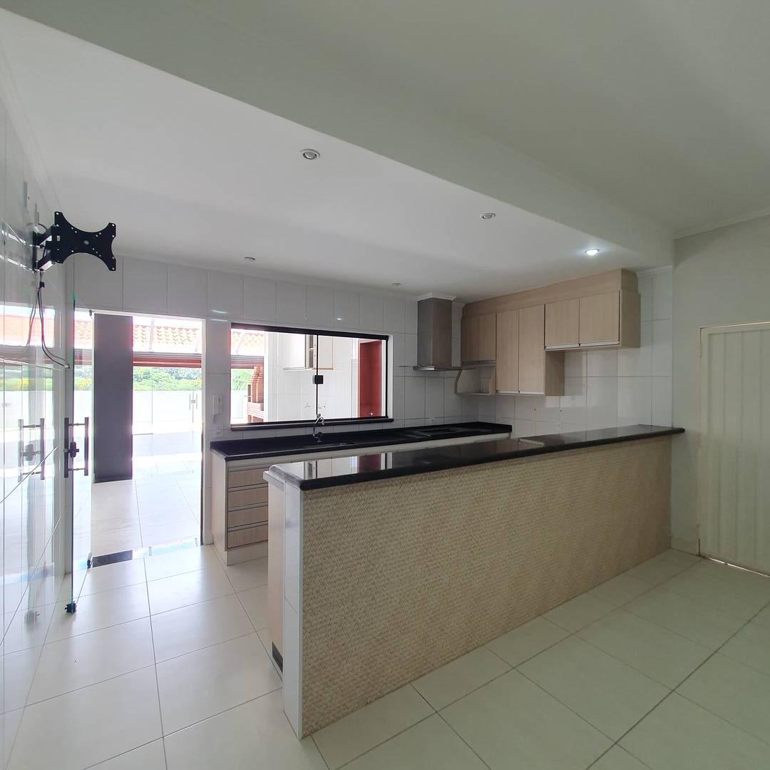 Casa à venda com 2 quartos, 125m² - Foto 20