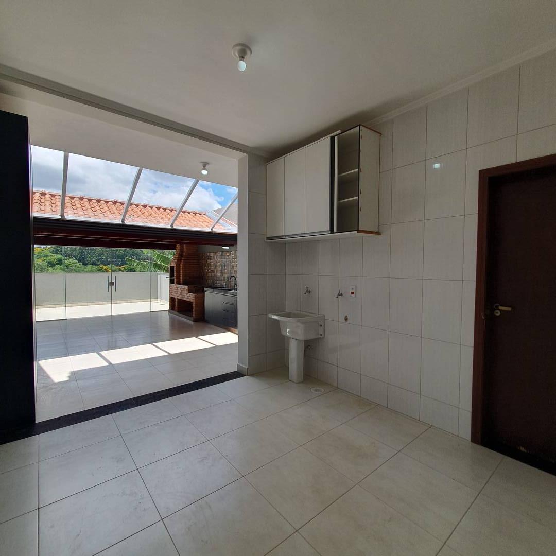 Casa à venda com 2 quartos, 125m² - Foto 23