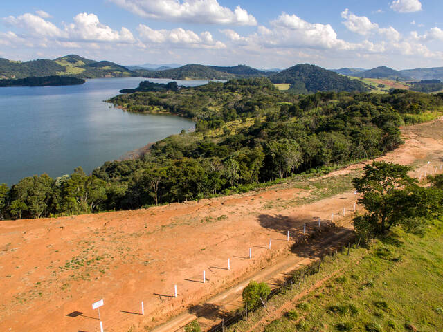 #857 - Área para Venda em Vargem - SP - 1