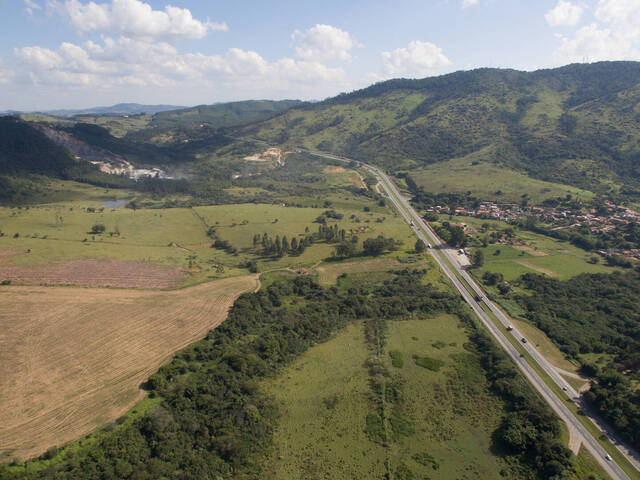 Área para Incorporação para Venda em Vargem - 4